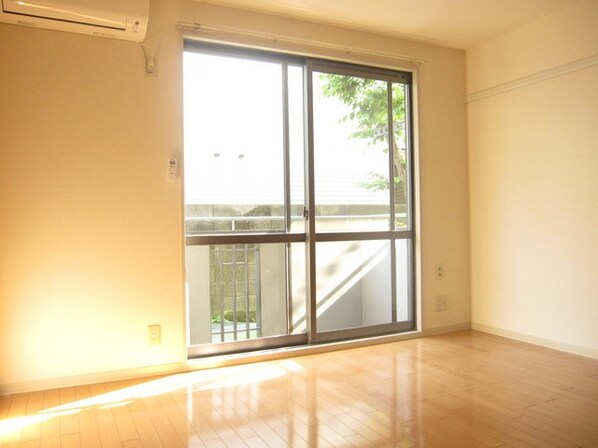 エメラルダスの物件内観写真